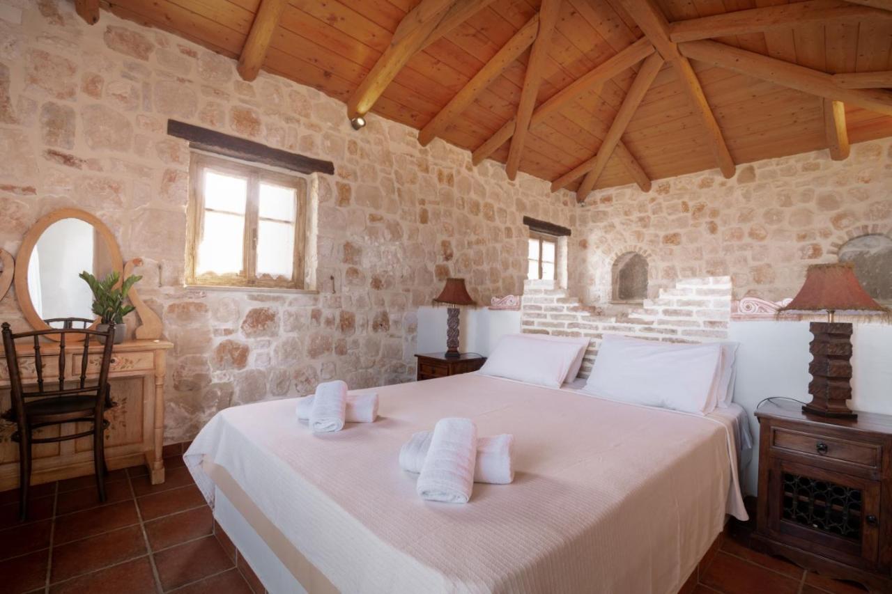 Strofilia Authentic Villas Skinária エクステリア 写真